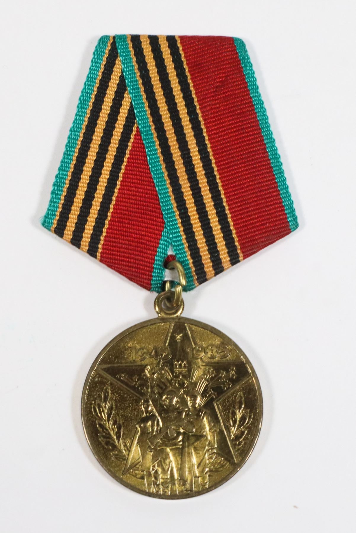 Cccp In1985 #222 USSR CCCP 1945-1985 MEDAL 40 YEARS OF VICTORY