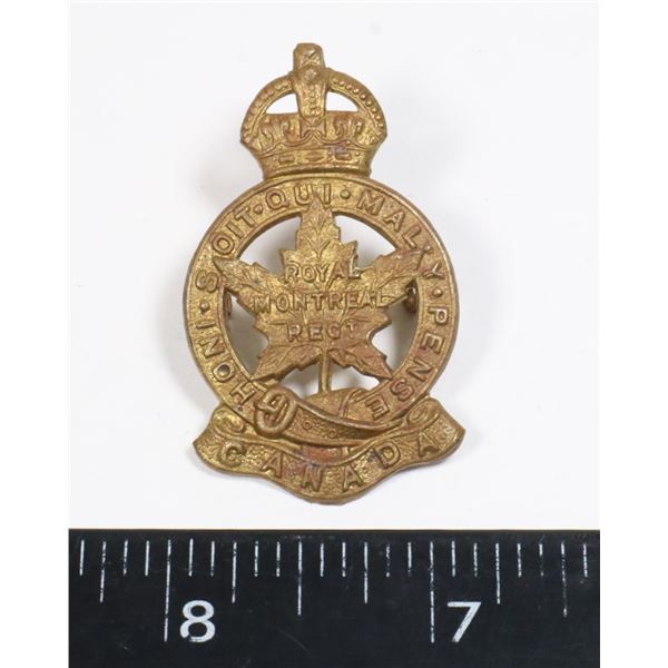 #249 WW2 ROYAL MONTREAL REGIMENT CAP BADGE