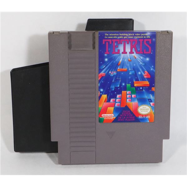 #447  NINTENDO NES GAME TETRIS TESTED & WORKING!