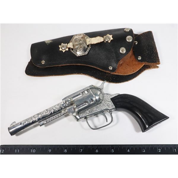 #790 PONY BOY  WILD WEST CAP GUN W/HOLSTER 1950'S