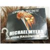 Image 2 : CINEMA SECRETS MICHAEL MYERS MASK LM102