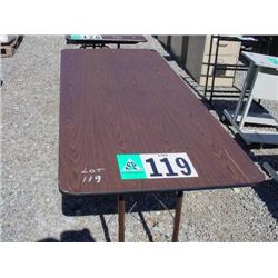 72in x 30in FOLDING TABLE