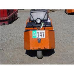 TAYLOR-DUNN SS6-34 3 WHEEL ELECTRIC CART, s/n 90270: