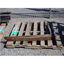 SET OF FORKS TO FIT NISSAN FORKLIFT