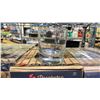 Image 2 : 4 CASES OF 6 GLASS TUMBLERS