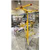 Image 2 : PANEL LIFT THE DRYWALL LIFT