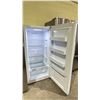 Image 2 : INSIGNIA SWING OUT STANDING FREEZER 28"W