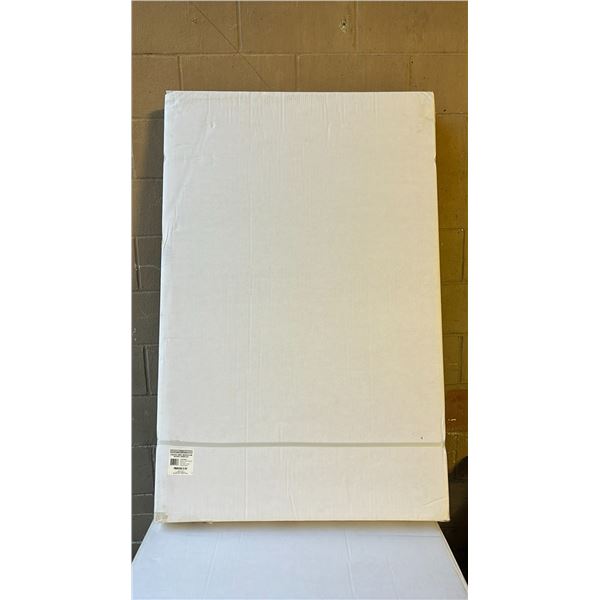 *NEW IN BOX * CRATE/BED PET ENCLOSURE