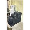 Image 2 : AIR CANADA 3-PC LUGGAGE SET