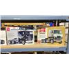 Image 2 : LOT OF 3 ASSORTED MODEL CAR KITS