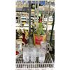 Image 2 : SHELF OF ASSORTED COLLECTIBLES INCLUDING; SNAP-ON CUPS, CN TOWER COCKTAIL MIXERS, CANDY BOWLS &