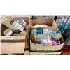 Image 2 : SHELF LOT OF ASSORTED PLASTIC CUPS AND MORE