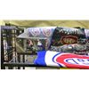 Image 3 : SHELF LOT OF MONTREAL CANADIANS FIGURINES, PILLOWS AND FLAG