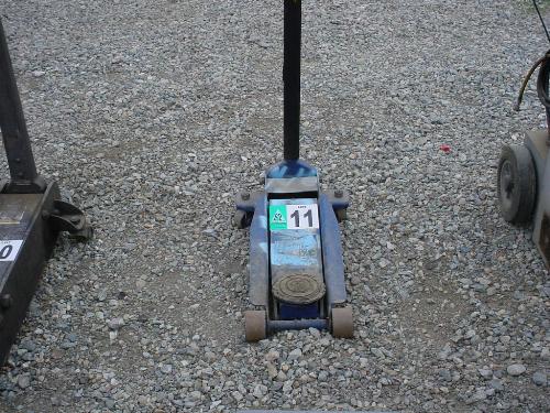 Napa 791 6420 3 1 2 Ton Floor Jack S N F0011002867