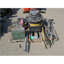 PALLET OF LAWN TOOLS