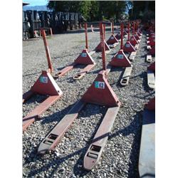 BT LIFT 4500 lb. PALLET JACK