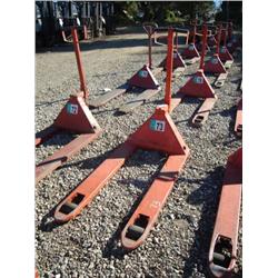 BT LIFT 4500 lb. PALLET JACK