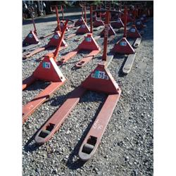 BT LIFT 4500 lb. PALLET JACK