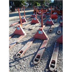 BT LIFT 4500 lb. PALLET JACK