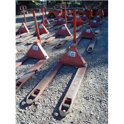 BT LIFT 4500 lb. PALLET JACK