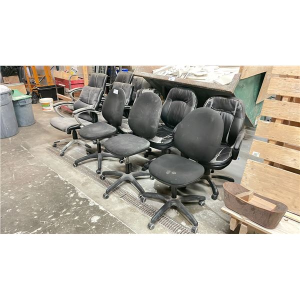 11 MOBILE OFFICE CHAIRS & 3 CREAM SIDE CHAIRS