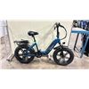 Image 2 : Y20 BLUE ELECTRIC FOLDABLE E-BIKE WITH CHARGER - 75 KM RANGE, HYDRAULIC DISC BRAKES, 7 LEVELS, LCD