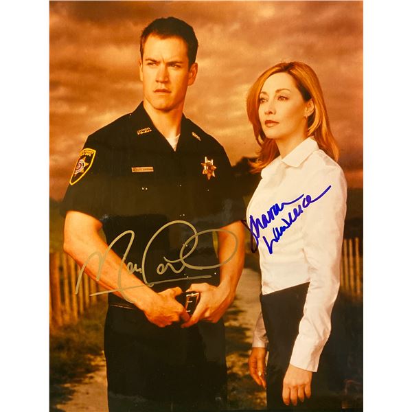 NYPD Blue Mark-Paul Gosselaar and Sharon Lawrence signed photo