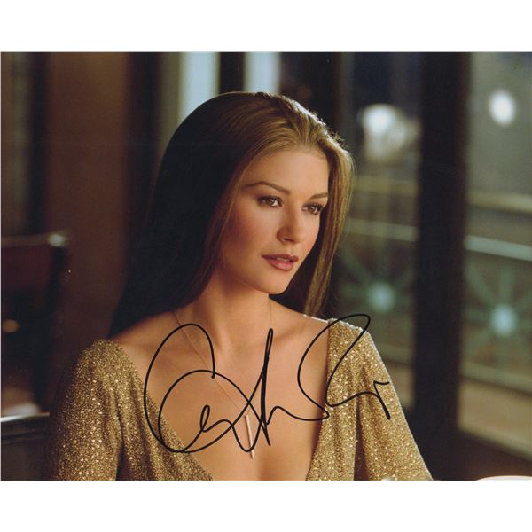 Catherine Zeta-Jones signed photo. GFA Authenticated