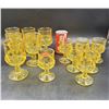 Image 1 : Vintage Thumbprint Cordial Yellow Glasses
