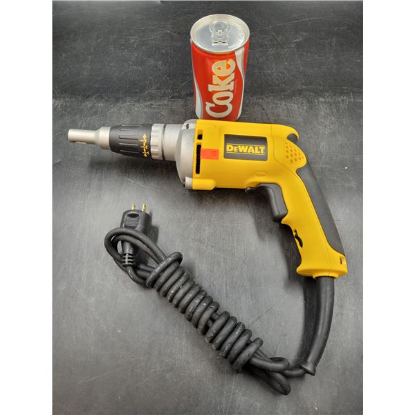 DeWalt VSR Drywall Screwdriver