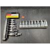 Image 1 : Adapter & Ujoint Sets