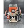 Image 1 : Black & Decker Plunge Router