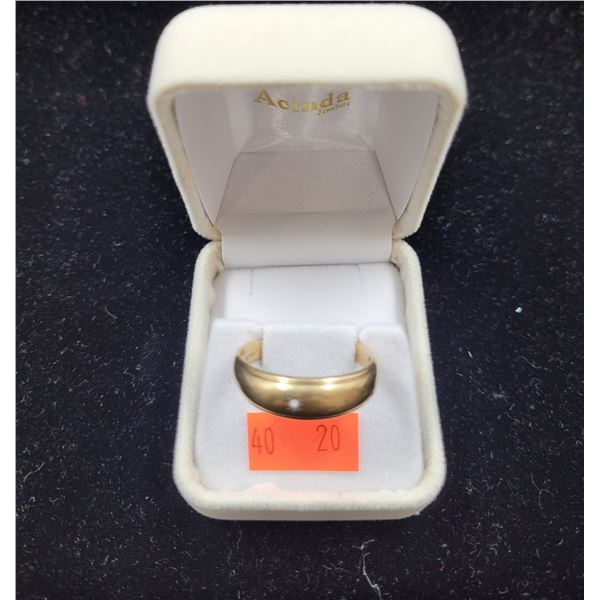 10K Gold Ring (4.00g)