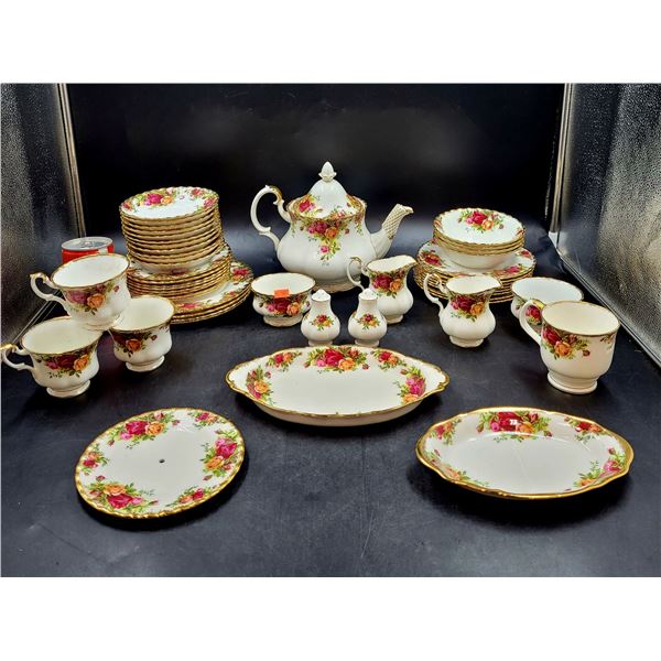 Royal Albert Old Country Roses Bone China Dish Set