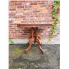 Image 1 : Antique Walnut Parlor Table