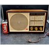 Image 1 : Vintage Westinghouse AM/FM Radio (working)