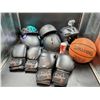 Image 1 : 12 Oz Boxing Gloves, Basketball & Bike Helmets