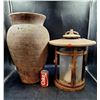 Image 1 : Large Vase & Lantern