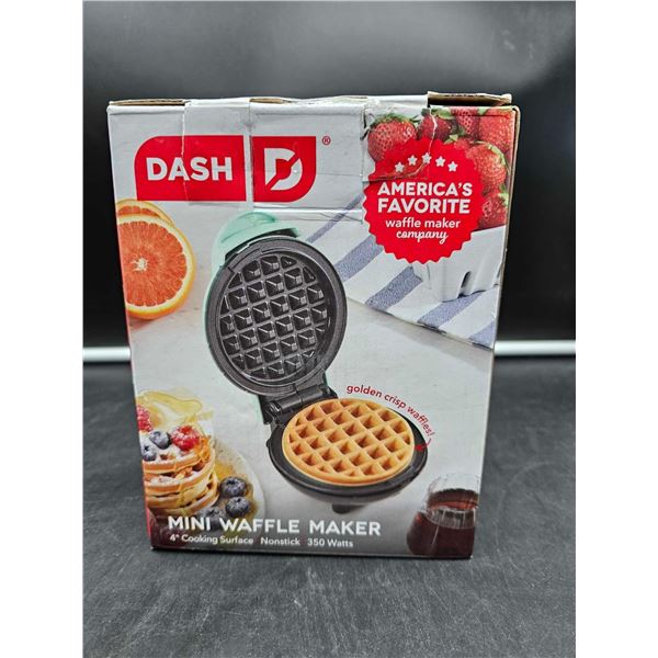 Dash Mini Waffle Maker