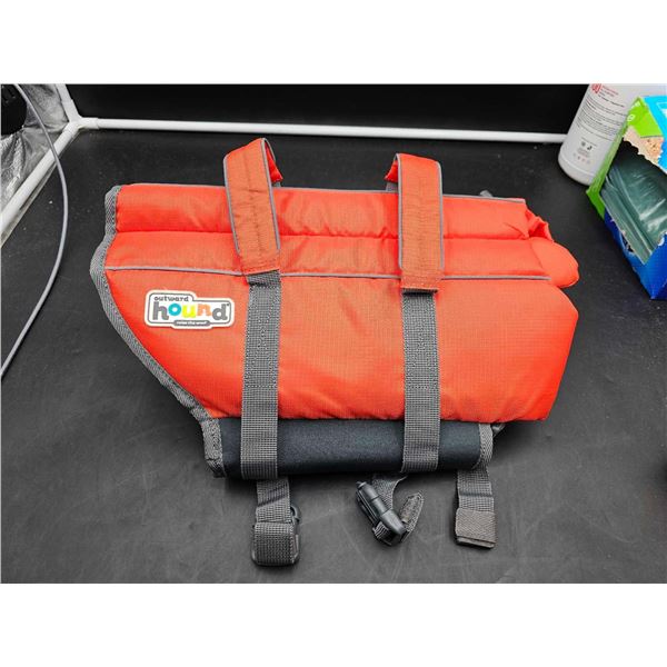 Outward Hound Lifejacket