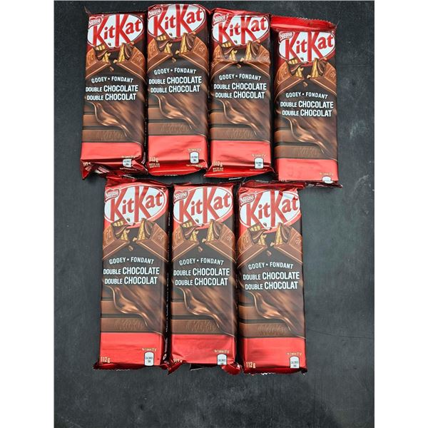 KitKat Double Chocolate Candy Bars (7 x 112g)
