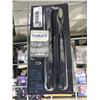 Image 1 : Phillips One battery powered electric tooth brush, New in box