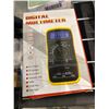 Image 1 : Digital handheld multimeter