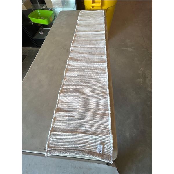 Knit Table Runner 6 x 1.5ft