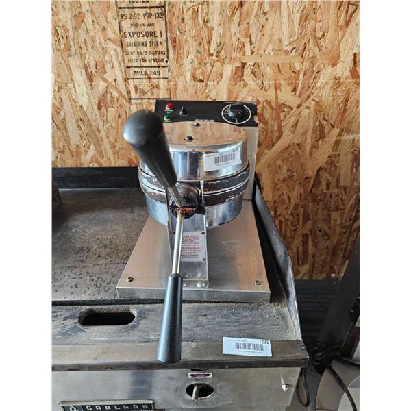 Commercial Rotating Belgian Waffle Iron