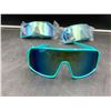 Image 2 : Truly Hard Seltzer Sunglasses (12ct)