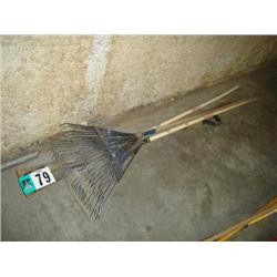 QUANTITY OF ASSORTED HAND TOOLS