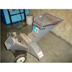 CRAFTSMAN 5HP PORTABLE CHIPPER / SPREADER