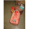 Image 1 : MISC GAS CANS
