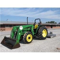 JOHN DEERE 5400 4 X 4 AG TRACTOR, s/n WOO540X018219: